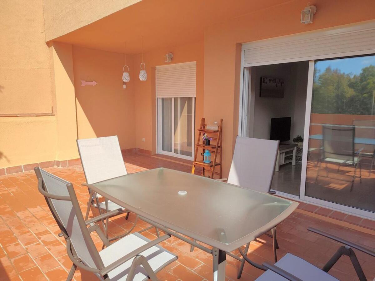 Apartamento Con Piscina Касарес Экстерьер фото