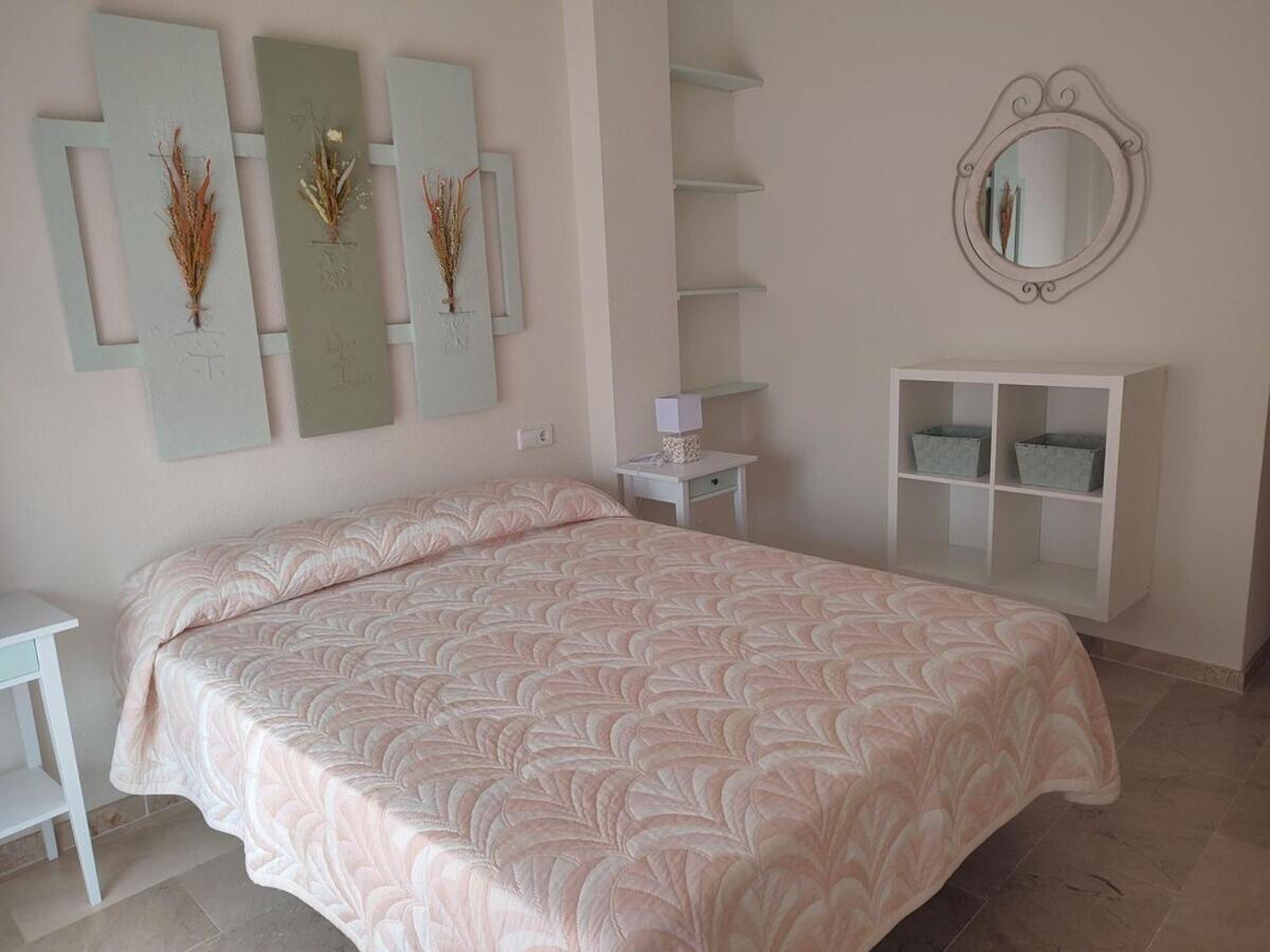 Apartamento Con Piscina Касарес Экстерьер фото