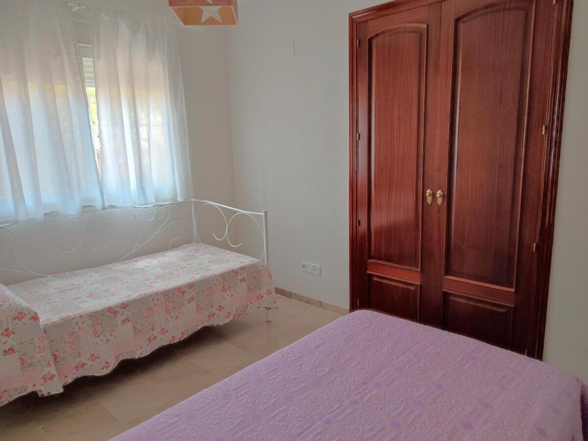 Apartamento Con Piscina Касарес Экстерьер фото