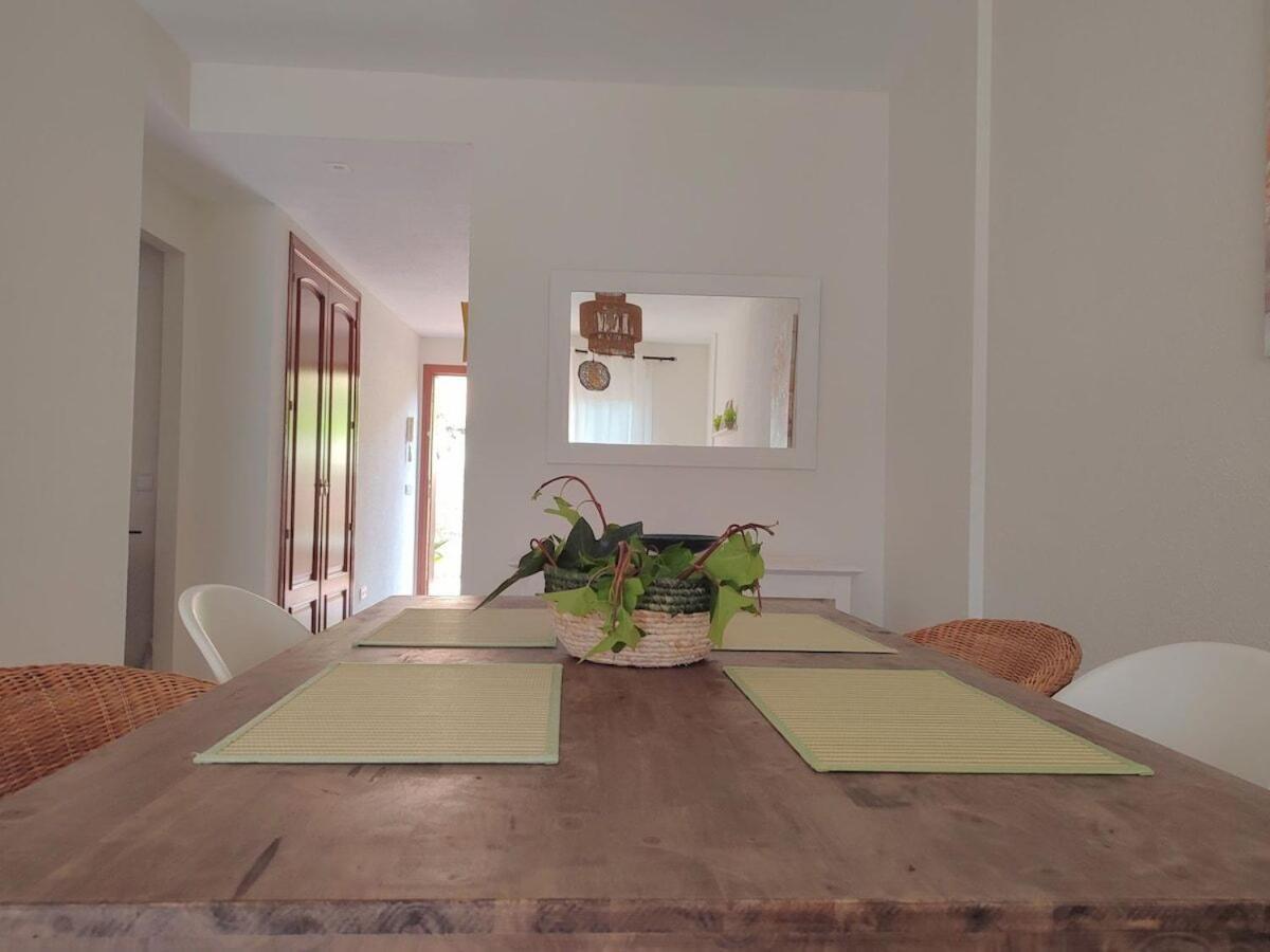 Apartamento Con Piscina Касарес Экстерьер фото